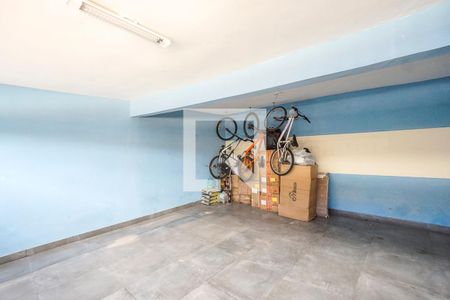 Casa à venda com 250m², 3 quartos e 2 vagasGaragem