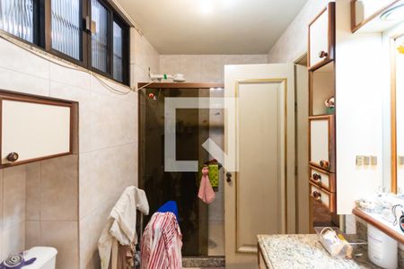 Casa à venda com 160m², 2 quartos e 1 vagaBanheiro Suíte 1 - 2º andar