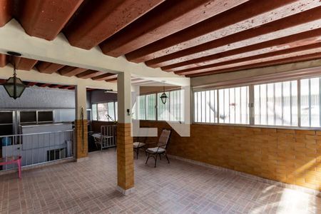 Casa à venda com 160m², 2 quartos e 1 vagaTerraço