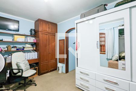 Casa à venda com 450m², 3 quartos e 3 vagas Casa à venda com 450m², 3 quartos e 3 vagasQuarto 3