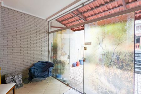 Varanda  de casa à venda com 3 quartos, 450m² em Rudge Ramos, São Bernardo do Campo