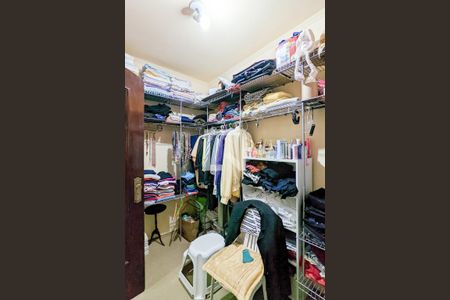 Casa à venda com 450m², 3 quartos e 3 vagas Casa à venda com 450m², 3 quartos e 3 vagasQuarto da suíte 2