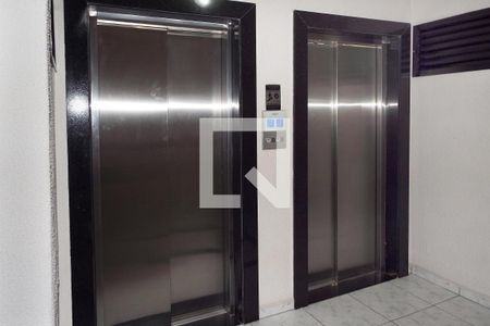 Apartamento para alugar com 104m², 2 quartos e 1 vaga Apartamento para alugar com 104m², 2 quartos e 1 vagaÁrea comum