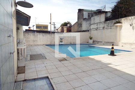 Apartamento para alugar com 104m², 2 quartos e 1 vaga Apartamento para alugar com 104m², 2 quartos e 1 vagaÁrea comum - Piscina