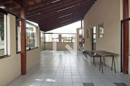 Apartamento para alugar com 104m², 2 quartos e 1 vaga