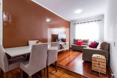 Sala de apartamento à venda com 2 quartos, 56m² em Jardim Cocaia, Guarulhos