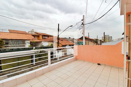 Terraço da Suíte  de casa para alugar com 3 quartos, 210m² em Jardim Maria Rosa, Taboão da Serra