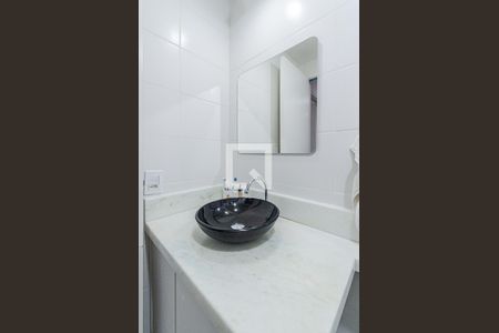 Apartamento à venda com 28m², 1 quarto e sem vagaBanheiro