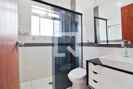 Casa à venda com 108m², 2 quartos e 2 vagasBanheiro