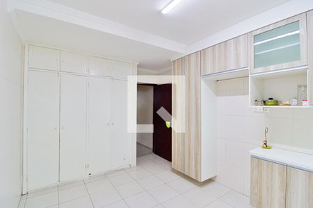 Casa à venda com 108m², 2 quartos e 2 vagasCozinha