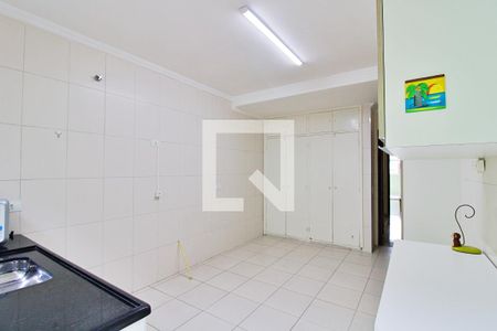 Casa à venda com 108m², 2 quartos e 2 vagasCozinha