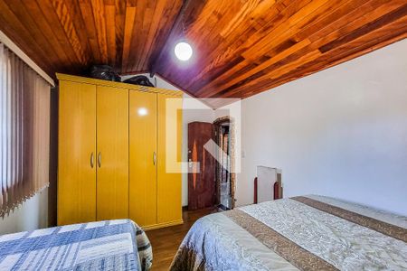 Casa à venda com 380m², 4 quartos e 2 vagas Casa à venda com 380m², 4 quartos e 2 vagasQuarto 3