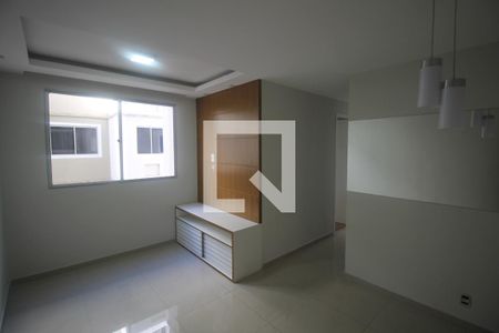 Sala de apartamento para alugar com 2 quartos, 43m² em Pião, São Gonçalo