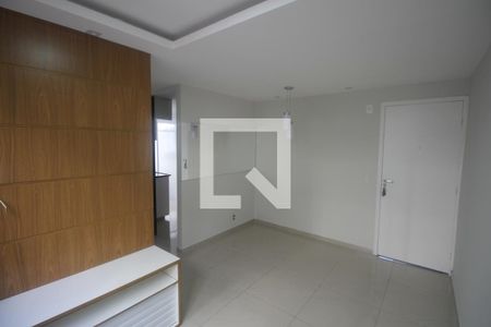 Sala de apartamento para alugar com 2 quartos, 43m² em Pião, São Gonçalo