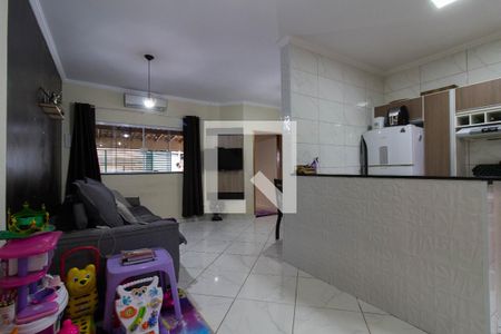Sala de casa para alugar com 2 quartos, 75m² em Parque São Bento, Sorocaba