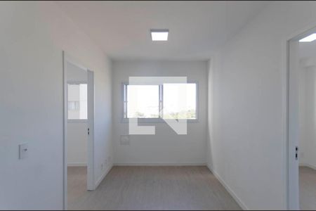 Sala de apartamento à venda com 2 quartos, 33m² em Vila Pierina, São Paulo