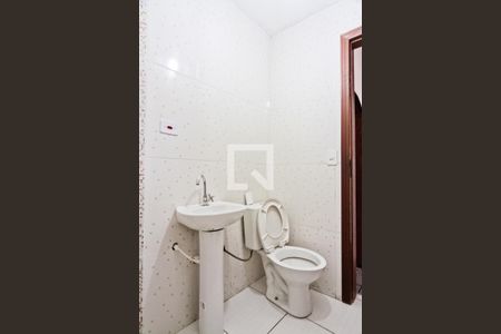 Casa para alugar com 200m², 3 quartos e 2 vagasBanheiro 2