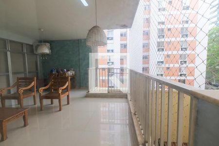 Apartamento à venda com 300m², 5 quartos e 4 vagasVista do Quarto 1