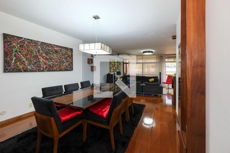 Apartamento à venda com 300m², 5 quartos e 4 vagasSala de Jantar