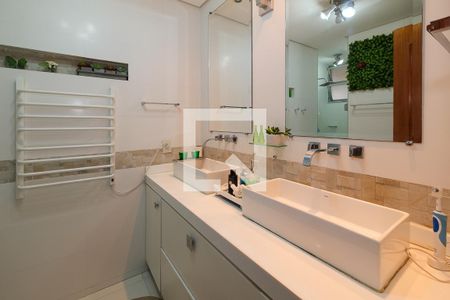 Apartamento à venda com 300m², 5 quartos e 4 vagasBanheiro Corredor