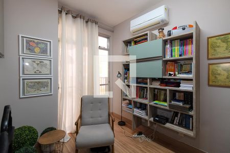 Apartamento à venda com 300m², 5 quartos e 4 vagasQuarto 1