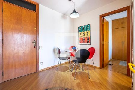 Sala de apartamento para alugar com 1 quarto, 39m² em Vila Madalena, São Paulo