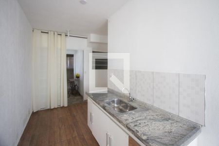 Cozinha de kitnet/studio para alugar com 1 quarto, 38m² em Jardim Casablanca, São Paulo