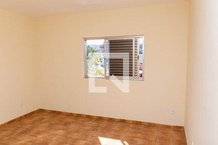 Quarto 2 de casa para alugar com 2 quartos, 180m² em Taboão, Diadema