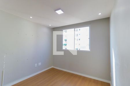 Sala de apartamento para alugar com 1 quarto, 45m² em Cascadura, Rio de Janeiro