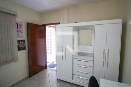 Casa à venda com 125m², 3 quartos e 2 vagasQuarto 3