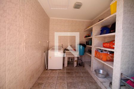 Casa à venda com 125m², 3 quartos e 2 vagasLavanderia