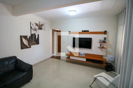 Sala de Estar de casa à venda com 3 quartos, 125m² em Penha de França, São Paulo