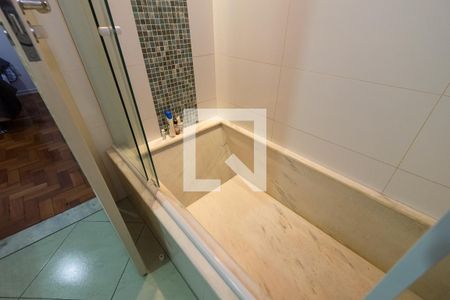 Apartamento à venda com 260m², 4 quartos e 2 vagasBanheiro da Suíte 2