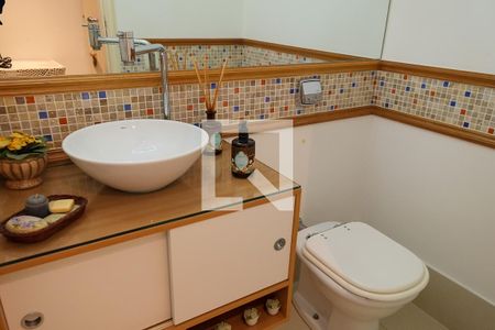 Apartamento à venda com 260m², 4 quartos e 2 vagasBanheiro Corredor