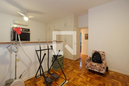 Apartamento à venda com 260m², 4 quartos e 2 vagasSuíte 1