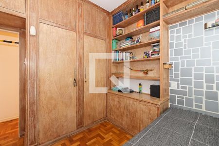 Apartamento à venda com 260m², 4 quartos e 2 vagasQuarto 1 - Armários