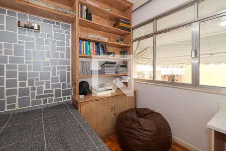 Apartamento à venda com 260m², 4 quartos e 2 vagasQuarto 1 - Armários