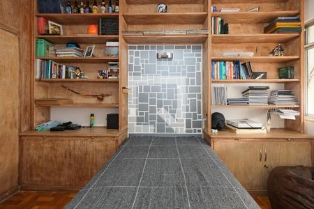 Apartamento à venda com 260m², 4 quartos e 2 vagasQuarto 1 - Armários