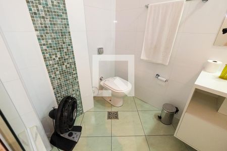 Apartamento à venda com 260m², 4 quartos e 2 vagasBanheiro da Suíte 2