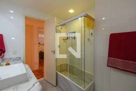Apartamento à venda com 260m², 4 quartos e 2 vagasBanheiro Corredor
