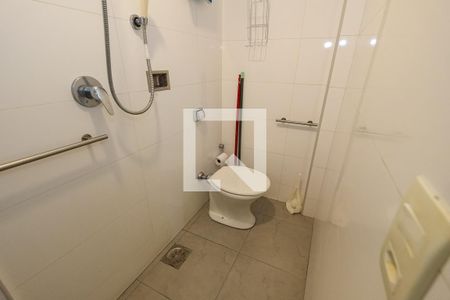 Apartamento à venda com 260m², 4 quartos e 2 vagasBanheiro da Suíte 3