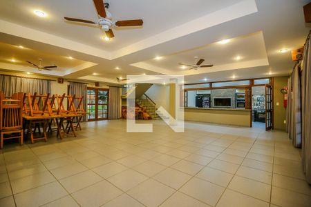 Casa de condomínio à venda com 220m², 5 quartos e 2 vagasÁrea comum