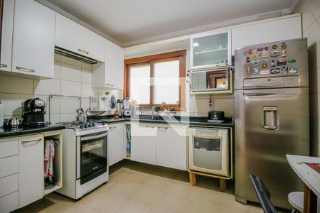 Casa de condomínio à venda com 220m², 5 quartos e 2 vagasCozinha