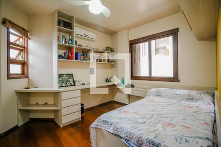 Casa de condomínio à venda com 220m², 5 quartos e 2 vagasQuarto 3