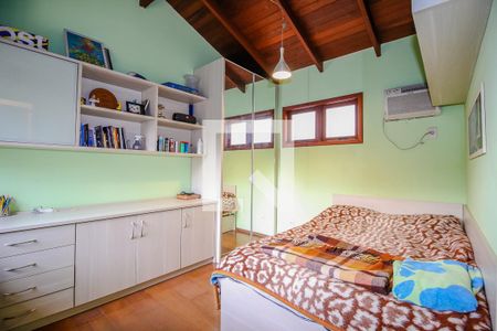 Casa de condomínio à venda com 220m², 5 quartos e 2 vagasQuarto 4