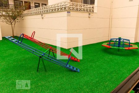 Apartamento para alugar com 47m², 2 quartos e 1 vaga Apartamento para alugar com 47m², 2 quartos e 1 vagaPlayground