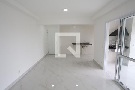 Sala/Cozinha de apartamento à venda com 2 quartos, 75m² em Vila Penteado, São Paulo