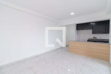 Apartamento à venda com 2 quartos, 75m² em Vila Penteado, São Paulo