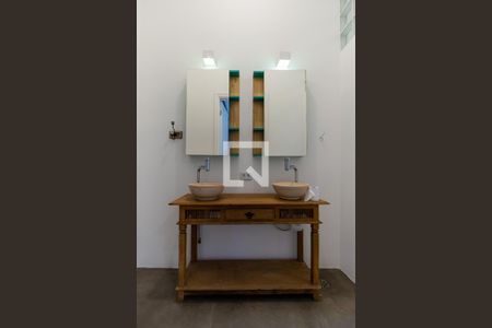 Casa para alugar com 140m², 3 quartos e 2 vagasBanheiro da Suíte