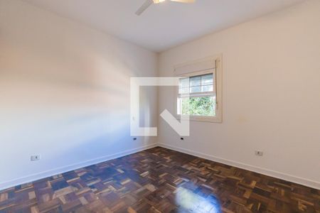 Casa para alugar com 140m², 3 quartos e 2 vagasQuarto